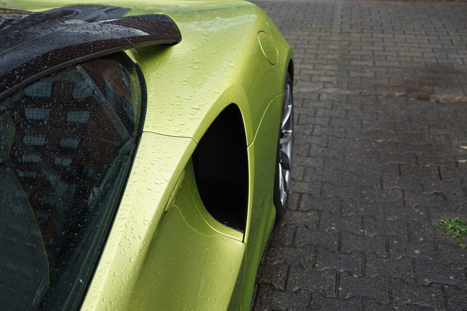 Ceramic-coated vehicle front end with a deep reflective finish